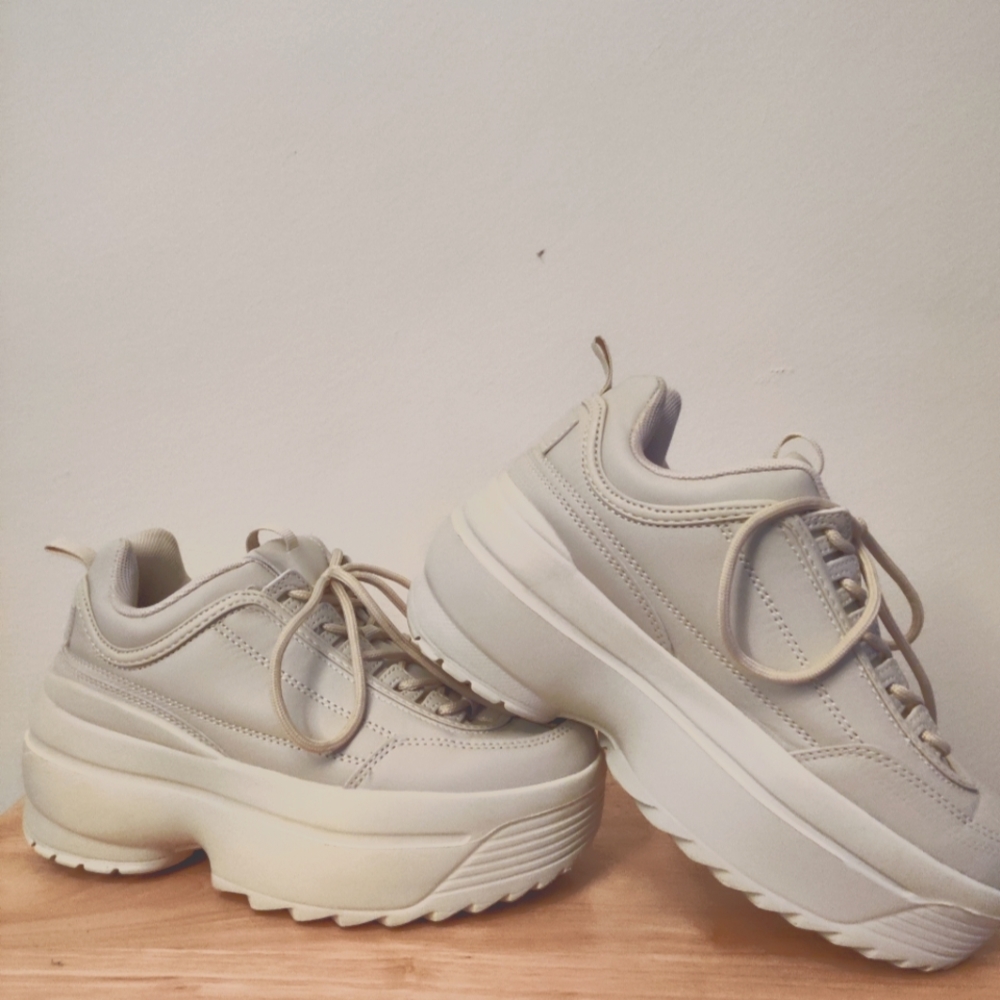 Berness Platform Chunky White Sneakers